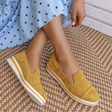 Yellow women's moccasins on a low wedge Dardariel - Shoes