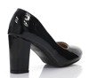 Black pumps lacquered on the Wotolla post - Footwear