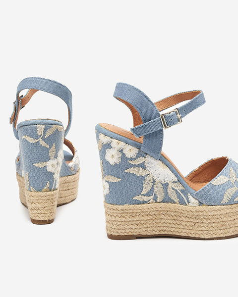 Blue women's sandals with flowers on a higher wedge Nerelid - Footwear