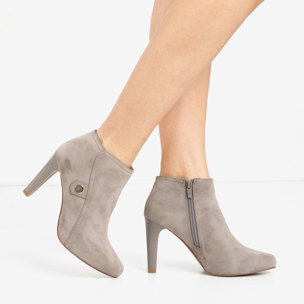 OUTLET Gray women's boots on a high heel Lotega - Footwear