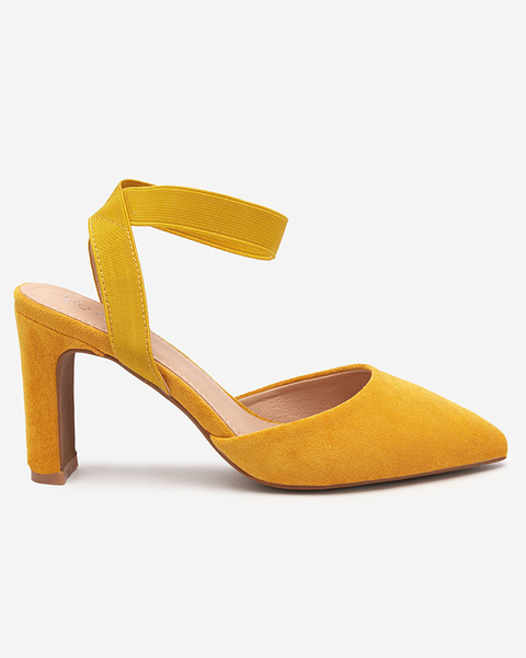 Women's sandals on the post, mustard color Brossi - Footwear